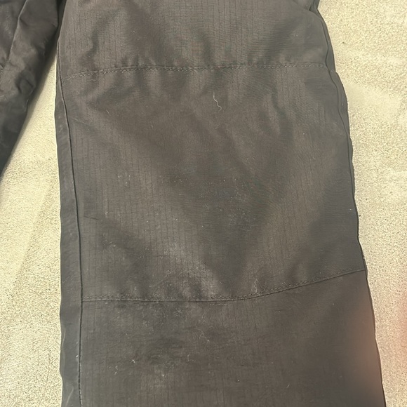 Snow Pants with Removable Suspenders - Picture 4 of 5